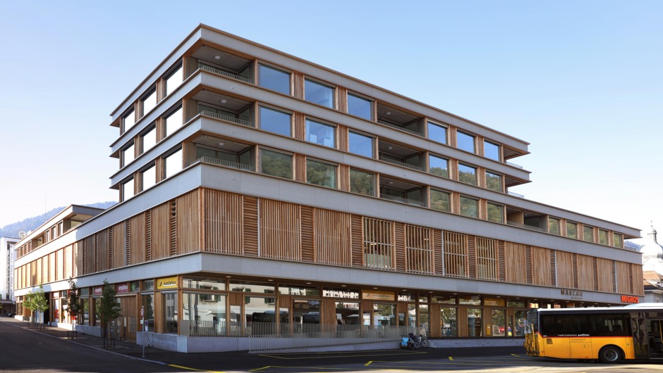 Gewerbepark-Marcau-Ilanz-Aussen-Sohm-HolzBautechnik-03